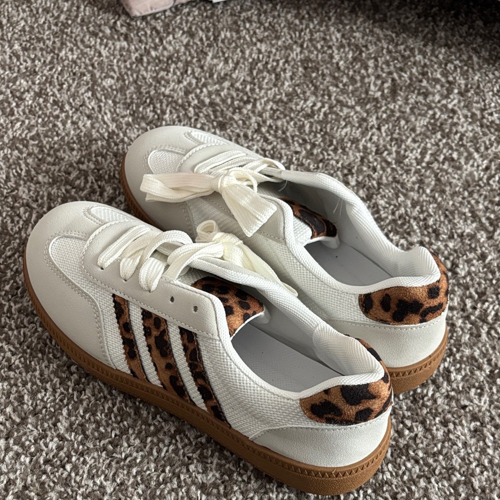 Leopard print sneakers